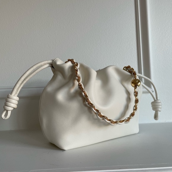 Soft Leather Pouch Bag Medium - Milkshake - Picture 7 of 14